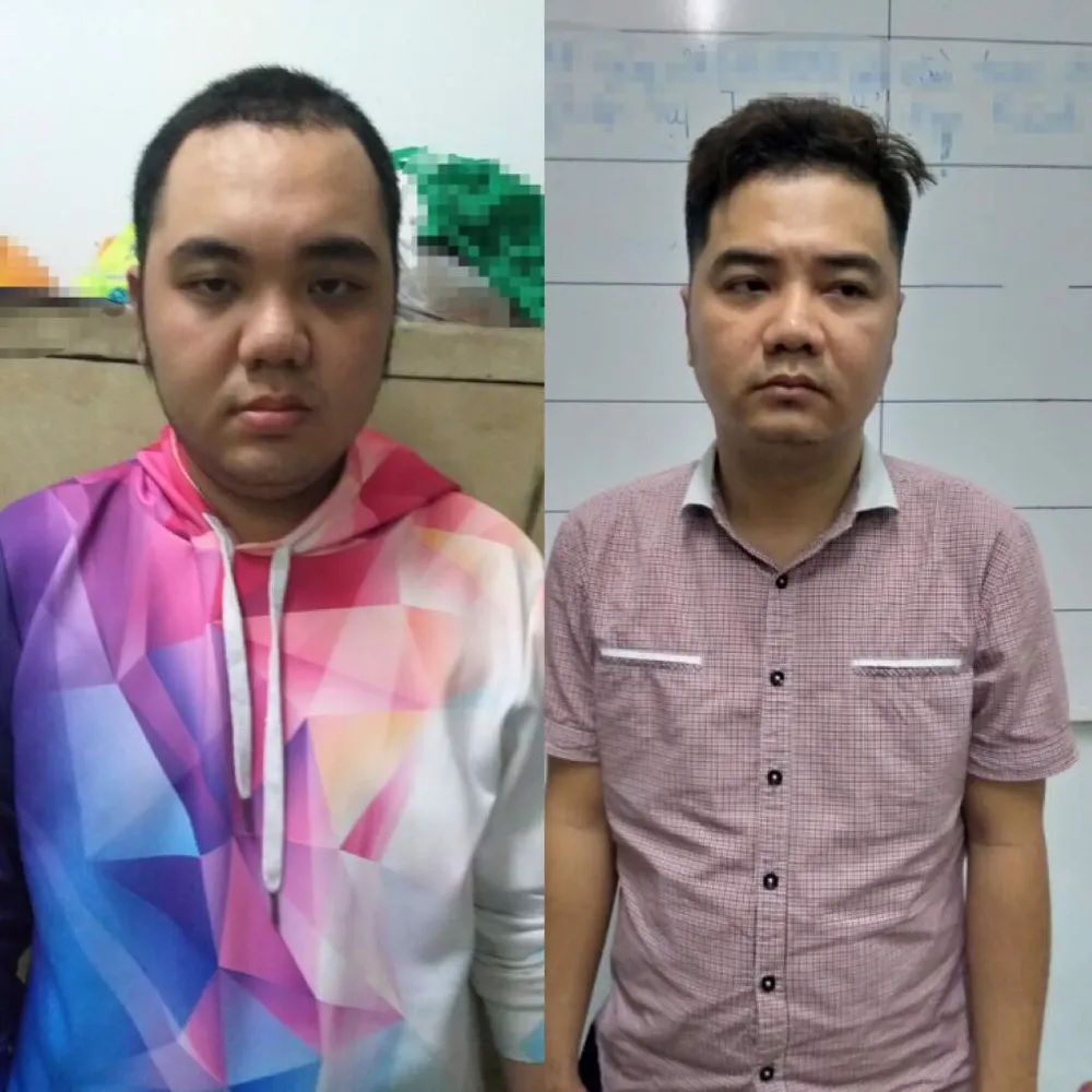 Hai đối tượng tại cơ quan công an. Ảnh: ĐAN NGUYÊN 