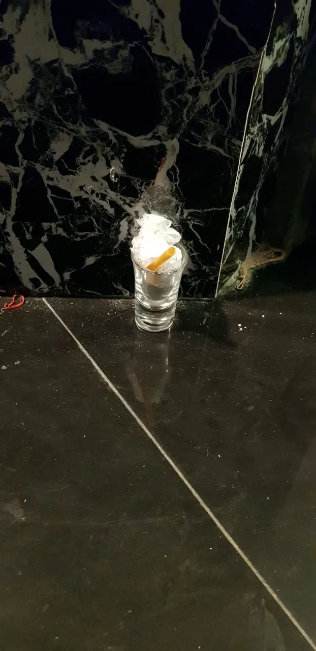 Đột kích tụ điểm ăn chơi ở quận 5, phát hiện nhiều dân chơi dương tính với chất ma tuý ảnh 2