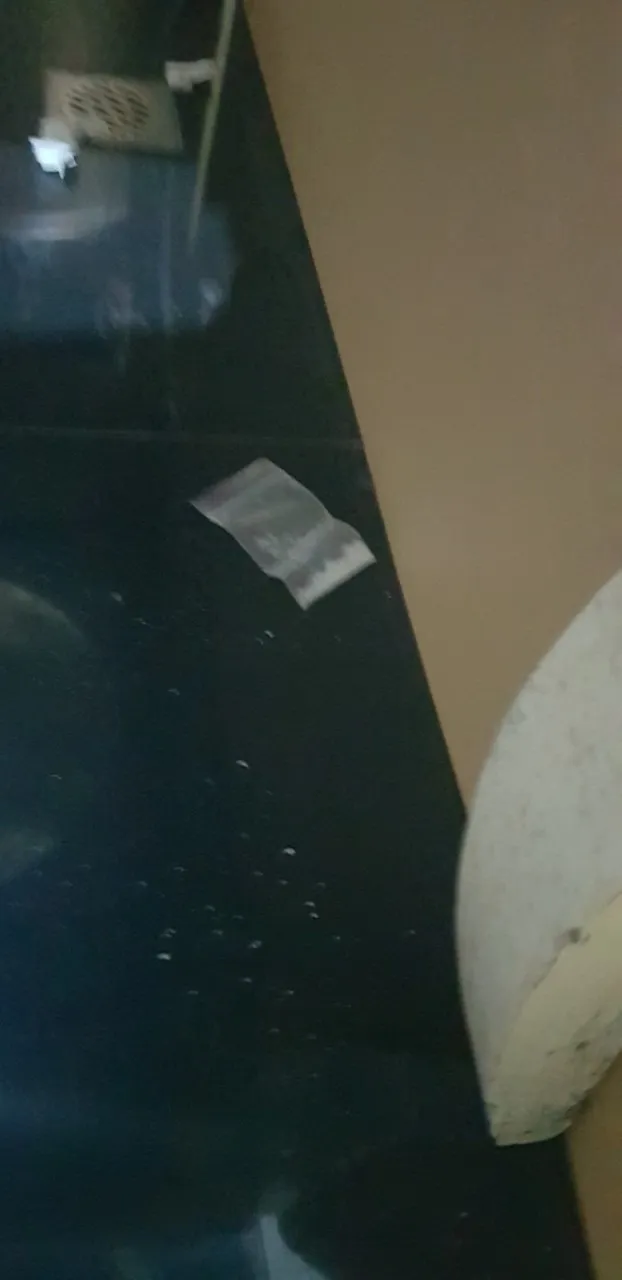 Đột kích tụ điểm ăn chơi ở quận 5, phát hiện nhiều dân chơi dương tính với chất ma tuý ảnh 4