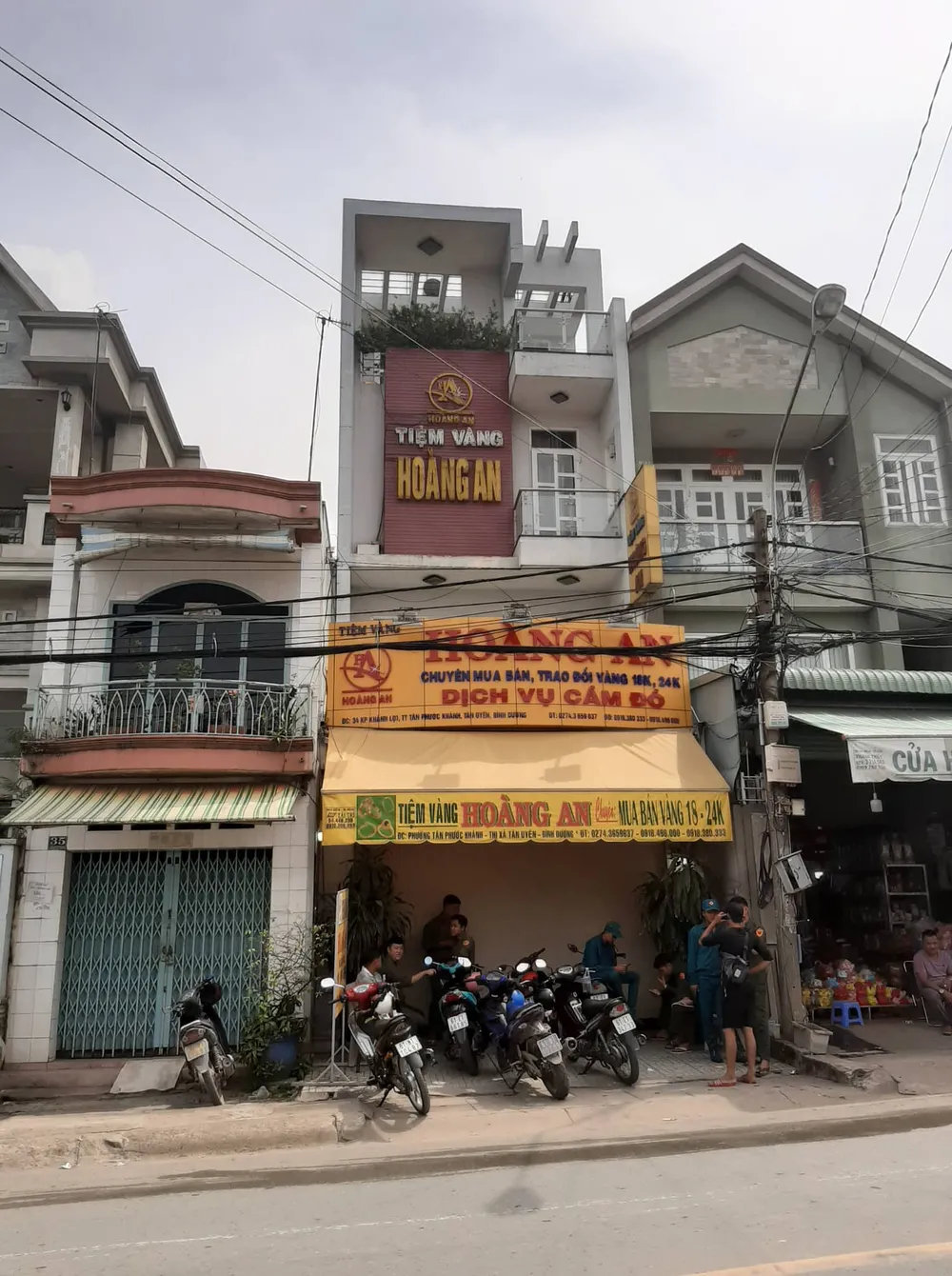 Truy xét vụ chủ tiệm vàng trình báo mất 200 cây vàng ở tỉnh Bình Dương ảnh 1