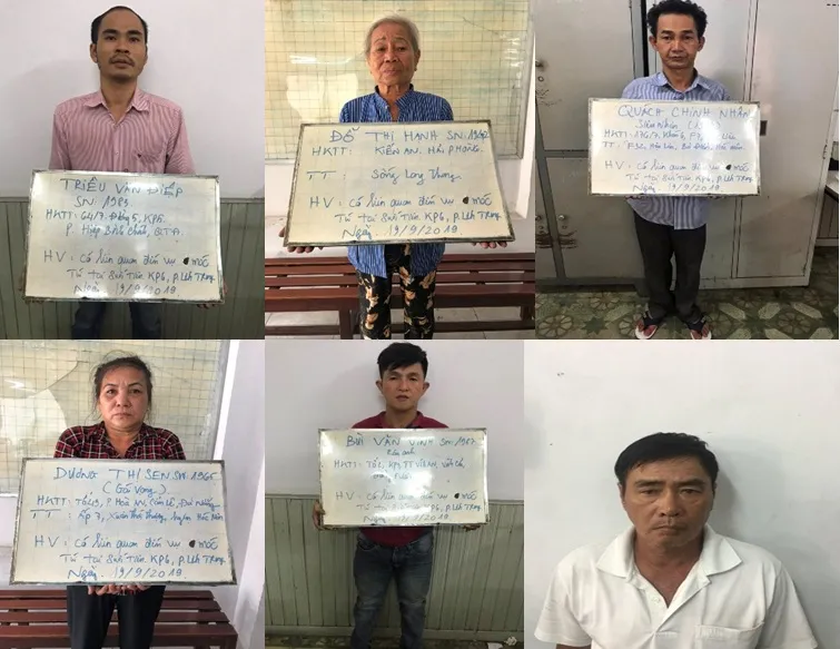  Khởi tố, bắt tạm giam 2 đối tượng trong băng nhóm dàn cảnh móc túi hành khách đi xe buýt ảnh 2