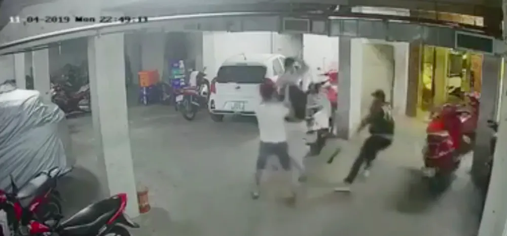  UBND TPHCM khen thưởng vụ bắt giữ các đối tượng giết “đại ca giang hồ” Quân “Xa lộ”  ảnh 3