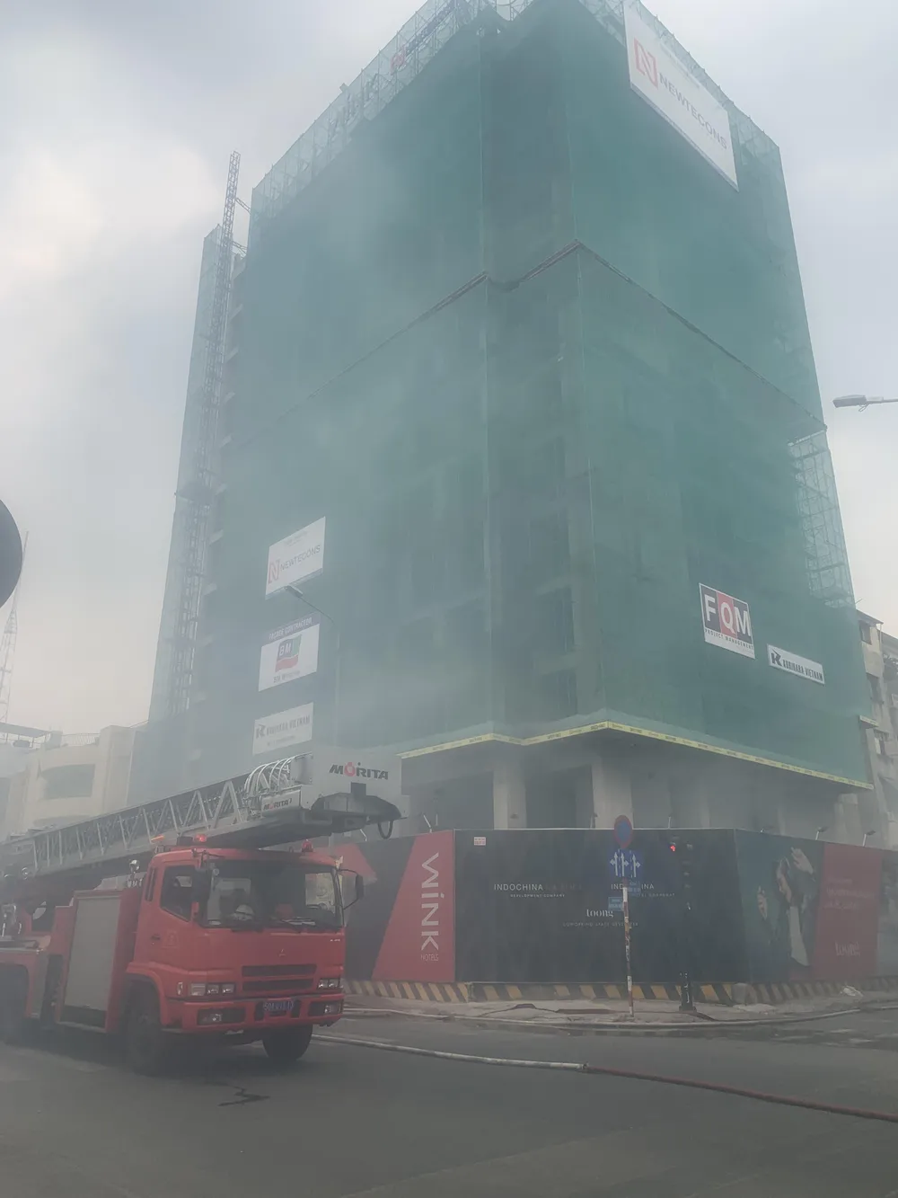 Cháy ở công trình tại quận ảnh 2