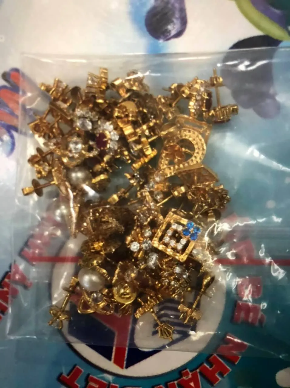  Khởi tố 3 đối tượng dùng súng cướp tiệm vàng ở huyện Hóc Môn ảnh 6