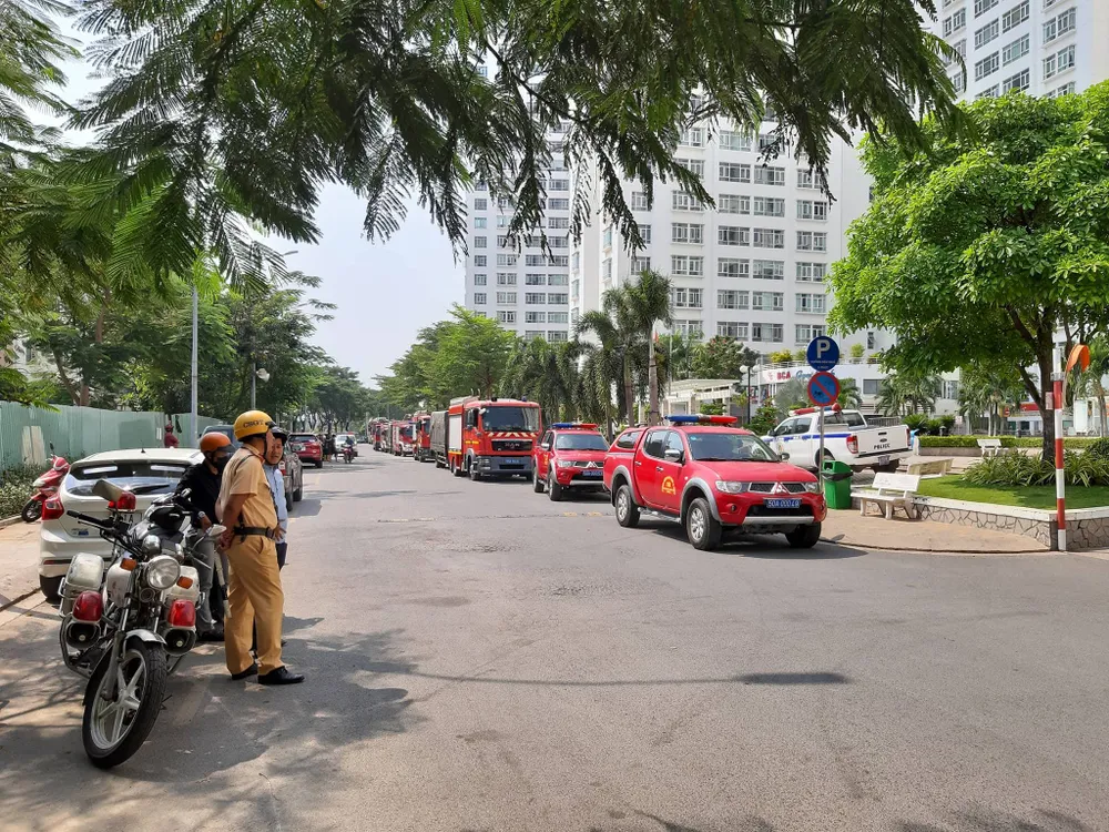 Cháy chung cư Hoàng Anh Gia Lai Goldhouse, hàng trăm cư dân tháo chạy ảnh 2