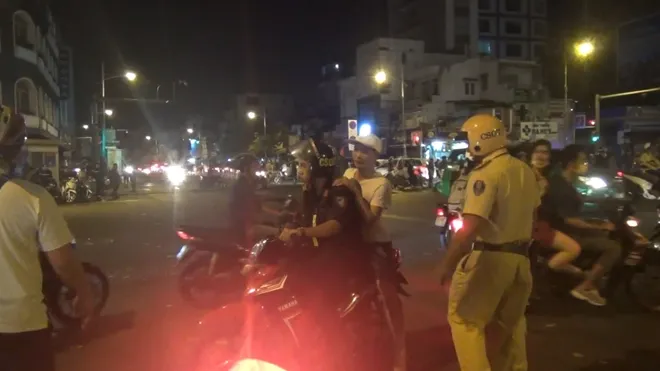  “Đi bão” mừng U22 Việt Nam chiến thắng, 89 trường hợp bị xử lý