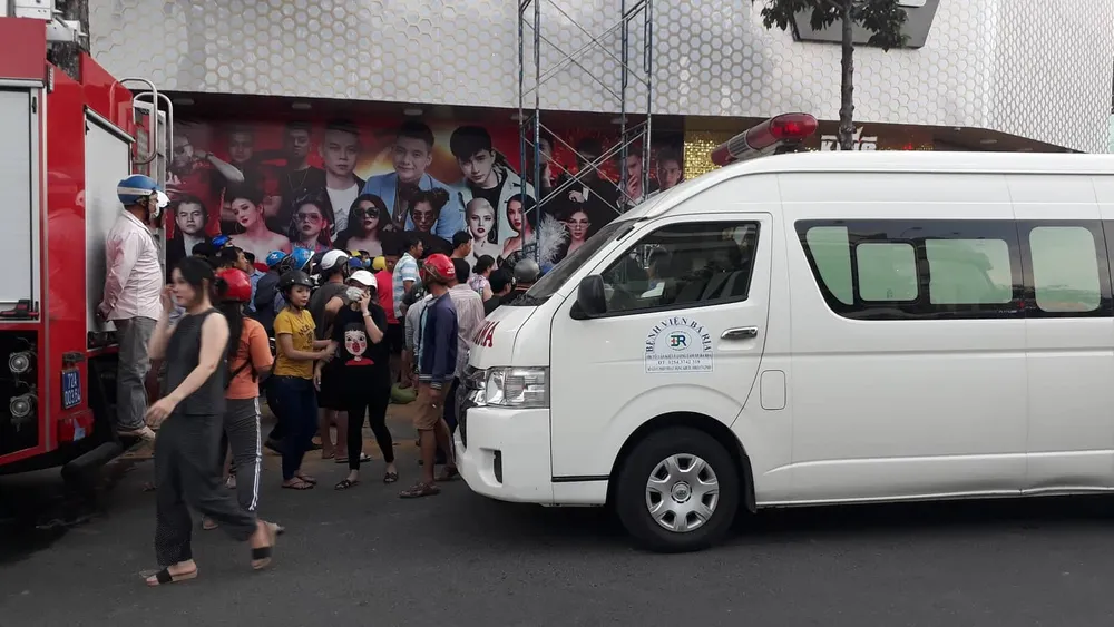 Sập vũ trường King ở Vũng Tàu, nhiều người bị thương ảnh 1