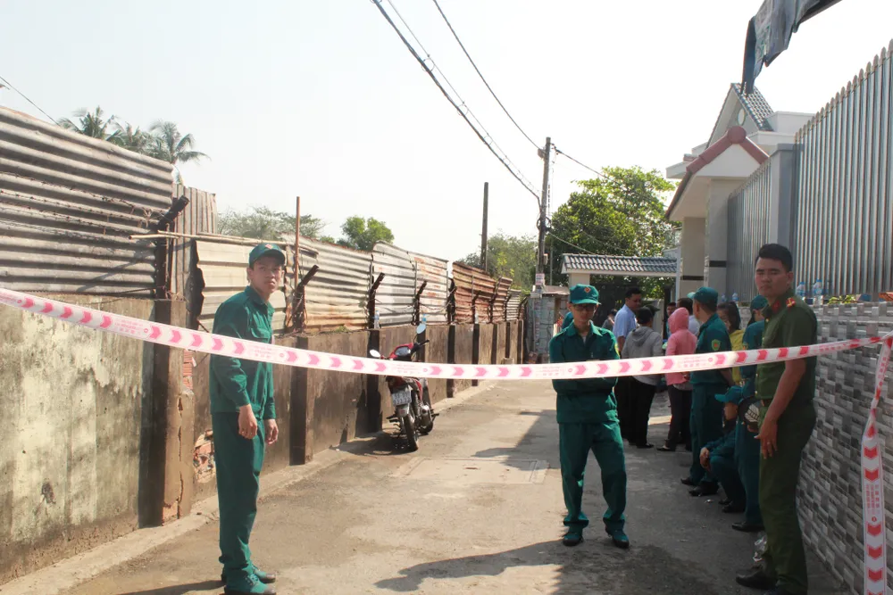 Công an phong tỏa hiện trường