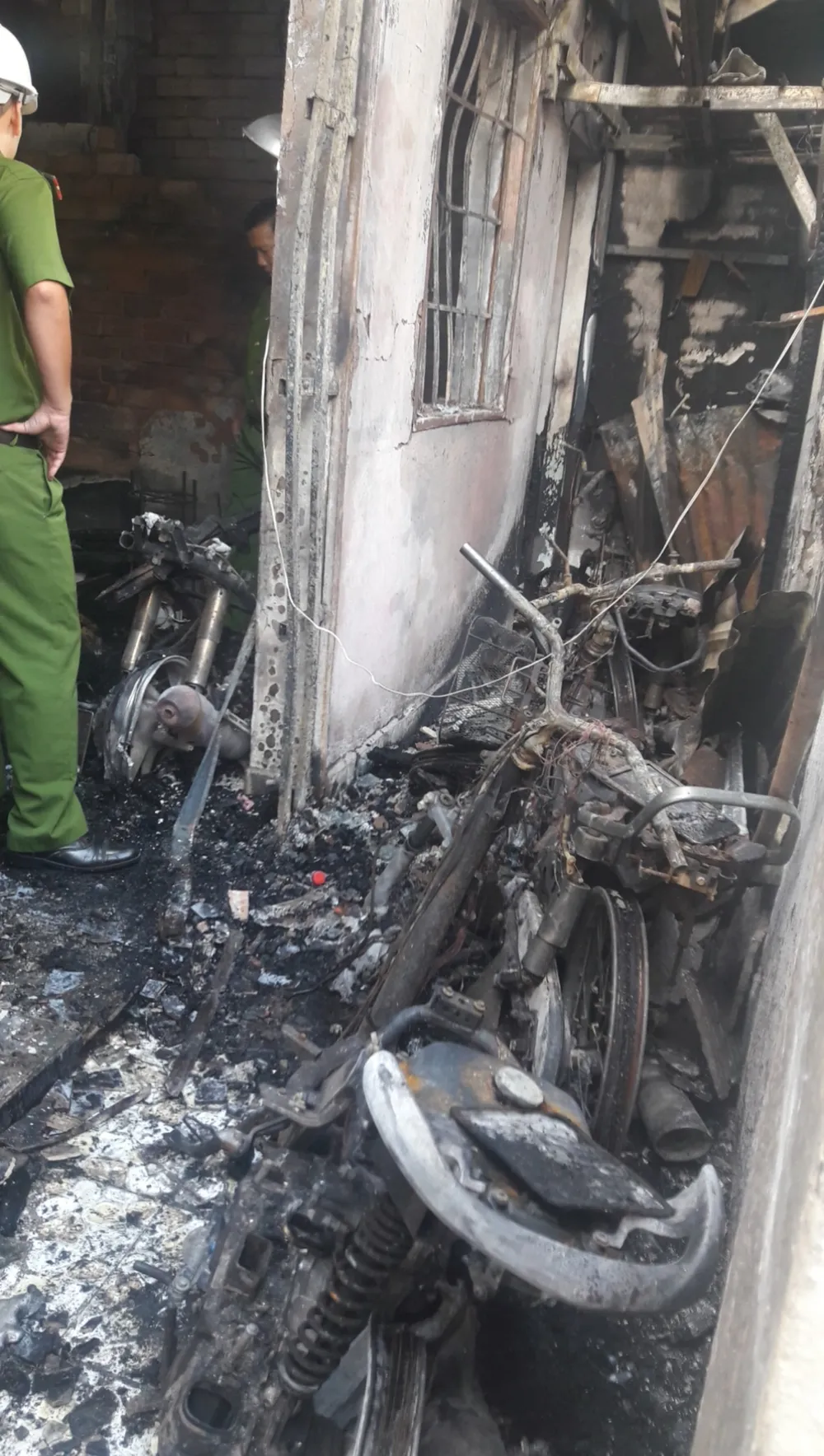 Công an TPHCM thông tin chính thức vụ đốt nhà khiến 5 mẹ con tử vong ảnh 1
