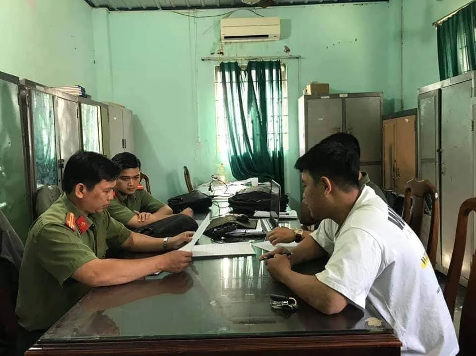 Tung tin không chính xác về dịch virus Corona, 1 thanh niên bị phạt 15 triệu đồng ảnh 1