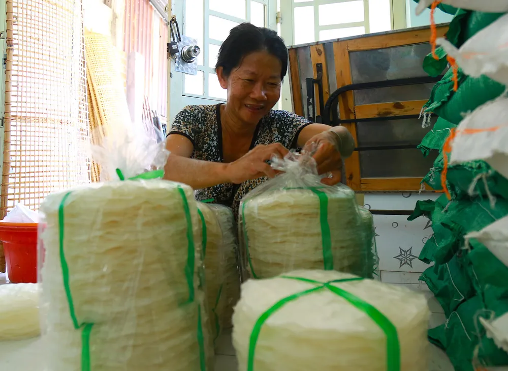 Trăm năm làng nghề bánh tráng An Ngãi ảnh 12