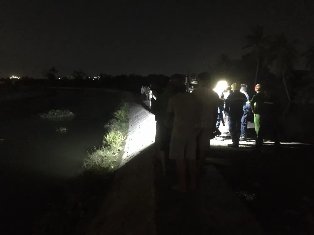 Hai học sinh đuối nước thương tâm ở quận 9 ảnh 1