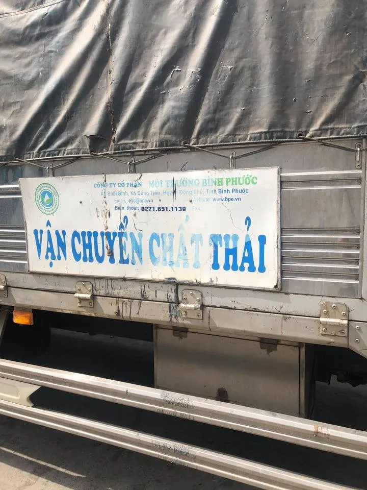 Bắt nhóm công nhân dùng xe tải trộm 14 tấn hàng của doanh nghiệp ảnh 2