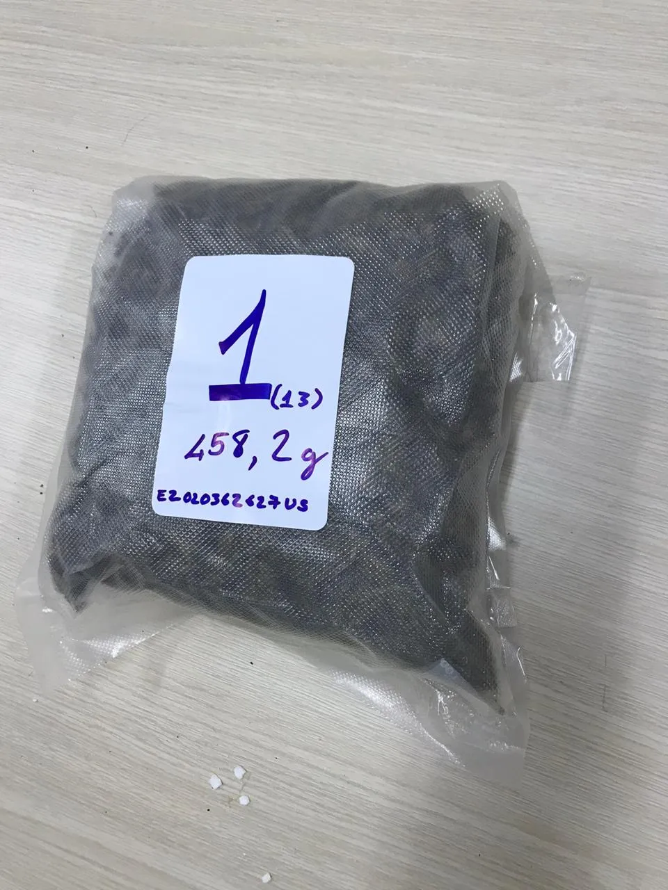 Hơn 18 kg thuốc lắc và cần sa được vận chuyển qua đường bưu điện từ châu Âu về Việt Nam ảnh 3