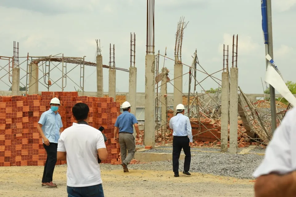 Kiến nghị tỉnh Đồng Nai rà soát các công trình xây dựng tương tự công trình sập tường 10 người chết ảnh 4