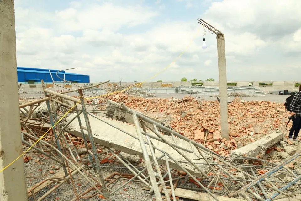 Kiến nghị tỉnh Đồng Nai rà soát các công trình xây dựng tương tự công trình sập tường 10 người chết ảnh 19