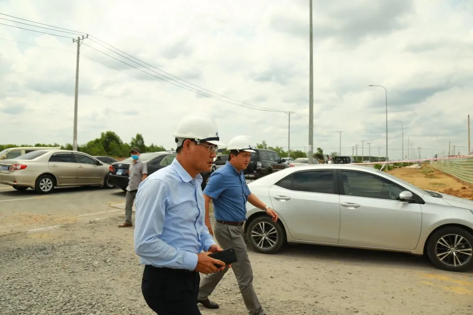 Kiến nghị tỉnh Đồng Nai rà soát các công trình xây dựng tương tự công trình sập tường 10 người chết ảnh 3