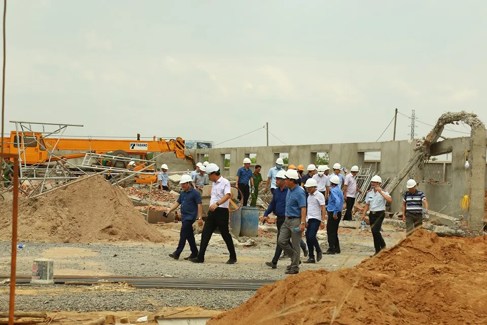 Kiến nghị tỉnh Đồng Nai rà soát các công trình xây dựng tương tự công trình sập tường 10 người chết ảnh 13