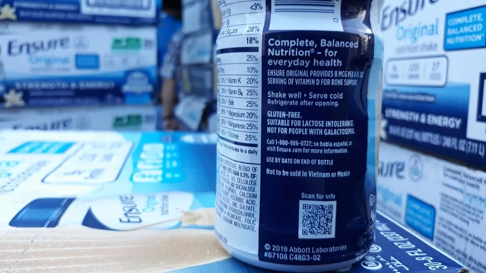 Đột kích kho hàng chứa lượng lớn sữa Ensure và bia không rõ nguồn gốc ảnh 6