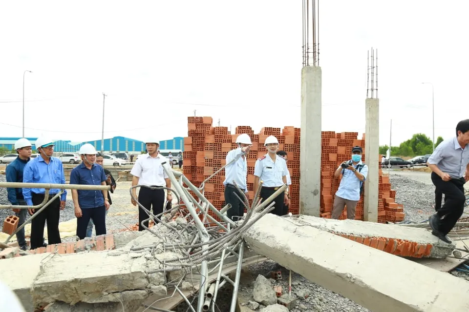 Kiến nghị tỉnh Đồng Nai rà soát các công trình xây dựng tương tự công trình sập tường 10 người chết ảnh 10