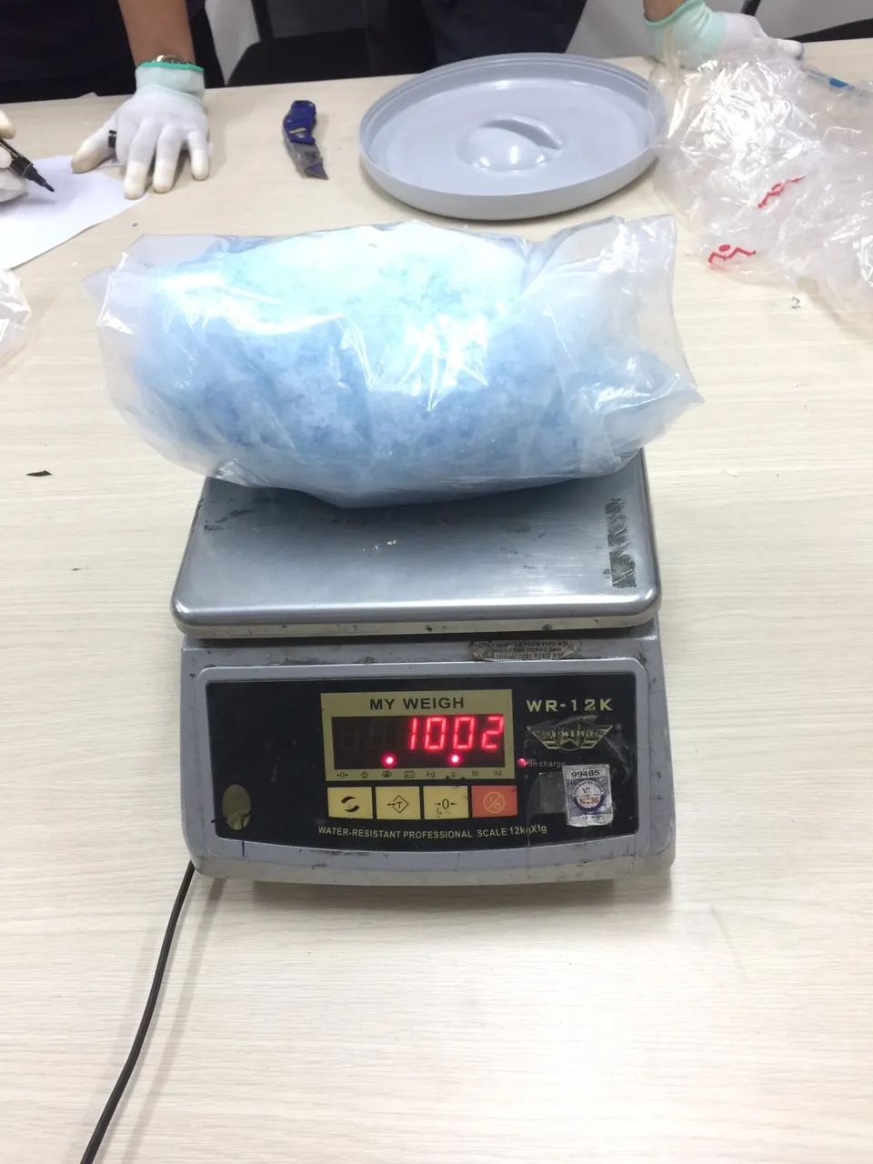  Phát hiện hơn 9kg ma tuý trong bưu kiện từ Châu Âu về TPHCM ảnh 6