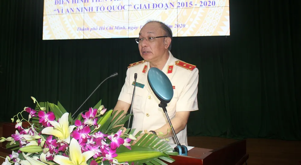 Công an TPHCM tổ chức tuyên dương nhiều cá nhân, tập thể tiên tiến ảnh 4