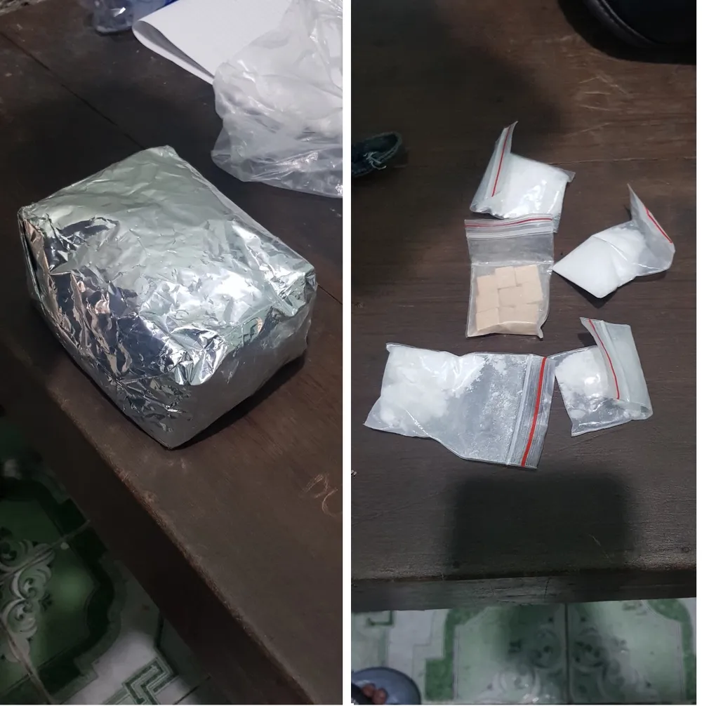 Bị công an chặn xe, kẻ mang ma tuý vứt xe bỏ chạy ảnh 2