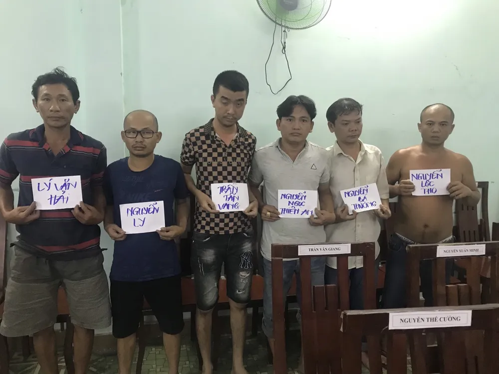 Phá trường gà của Khánh “già” ở quận Bình Thạnh ảnh 1