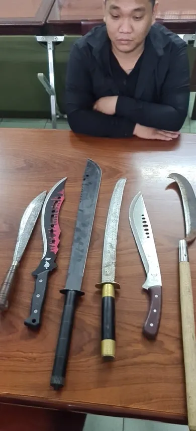 Kịp thời ngăn chặn 2 nhóm thanh niên cầm hung khí hỗn chiến ở quận 9 ảnh 1