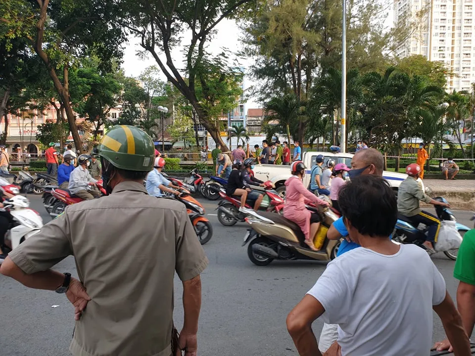 Bắt giữ nghi can đâm gục người đàn ông tại Công viên Thăng Long ảnh 2