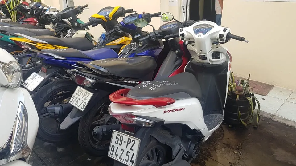 Bắt băng cướp giật gây án tại nhiều quận ở TPHCM ảnh 1