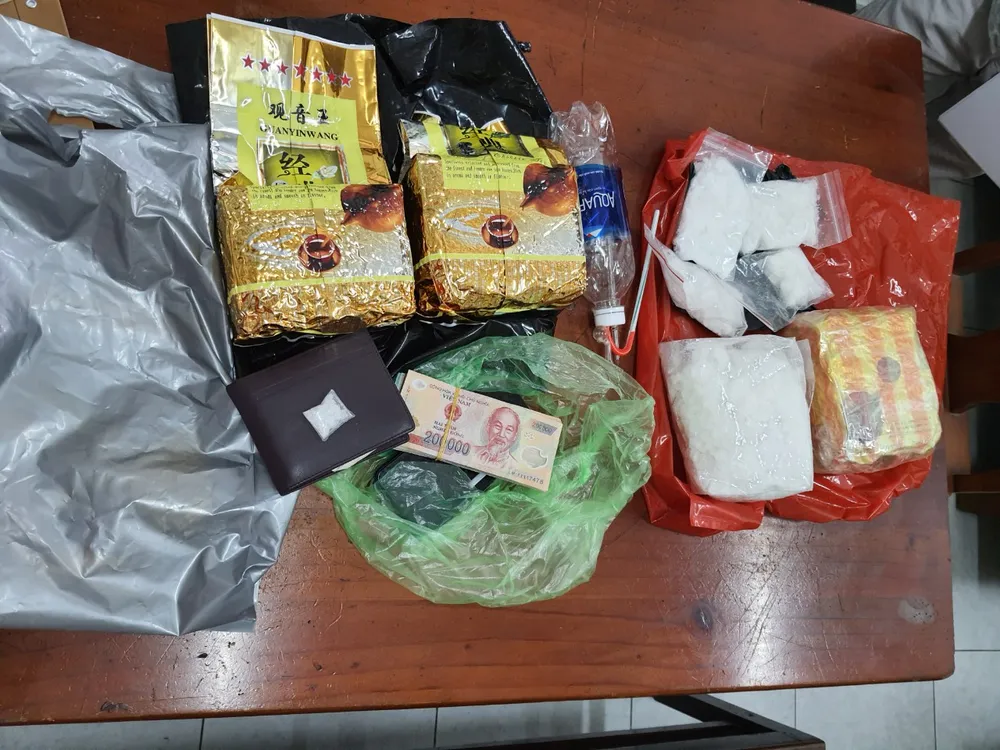 Bắt nhóm đối tượng mua bán tàng trữ ma tuý số lượng lớn ảnh 2