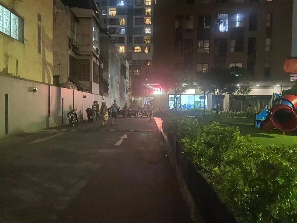 Một người nước ngoài tử vong, nghi do rơi từ tầng cao chung cư  ảnh 1