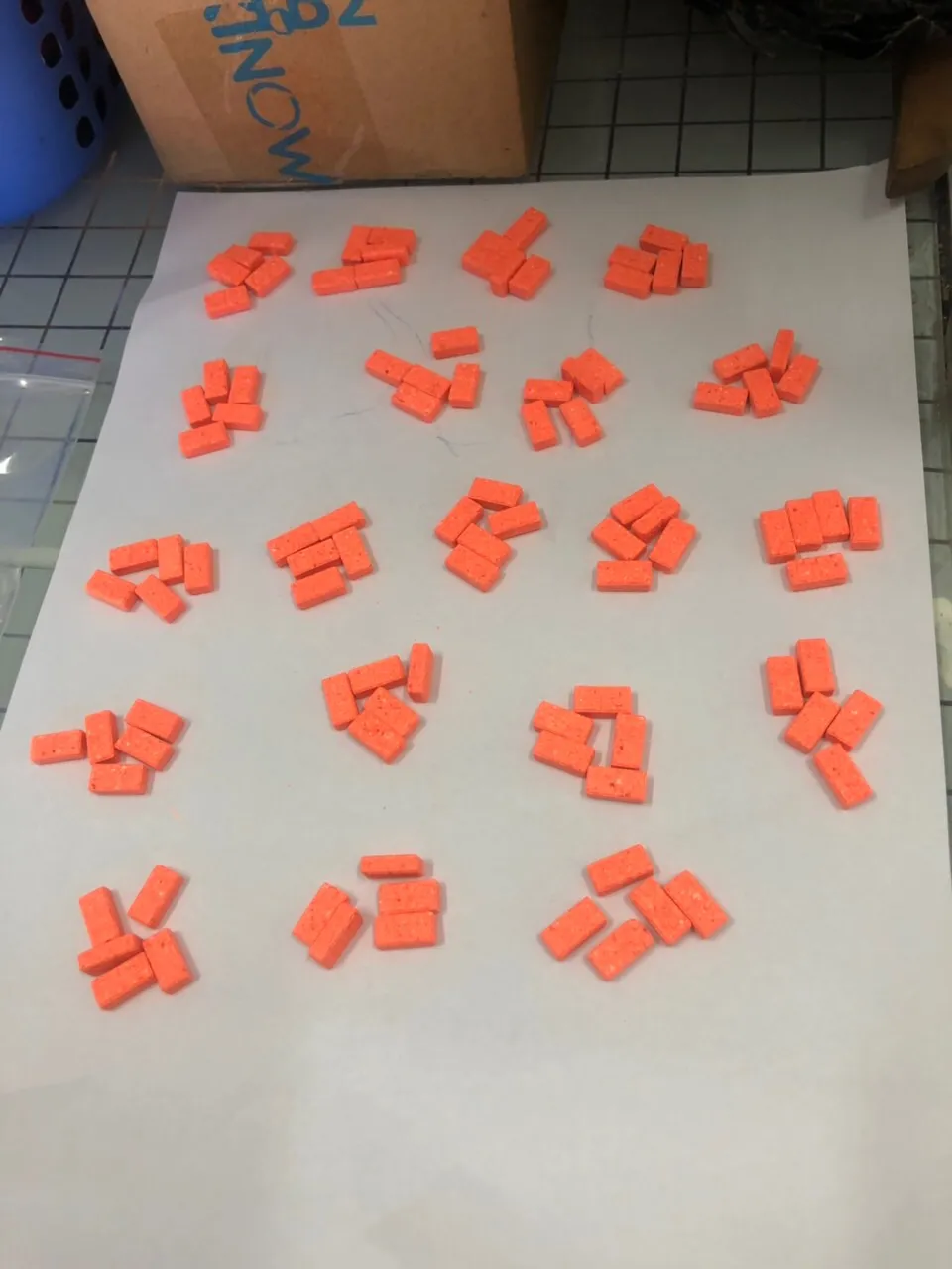 Khởi tố nam DJ cầm đầu đường dây mua bán ma túy vận chuyển bằng xe khách ảnh 3