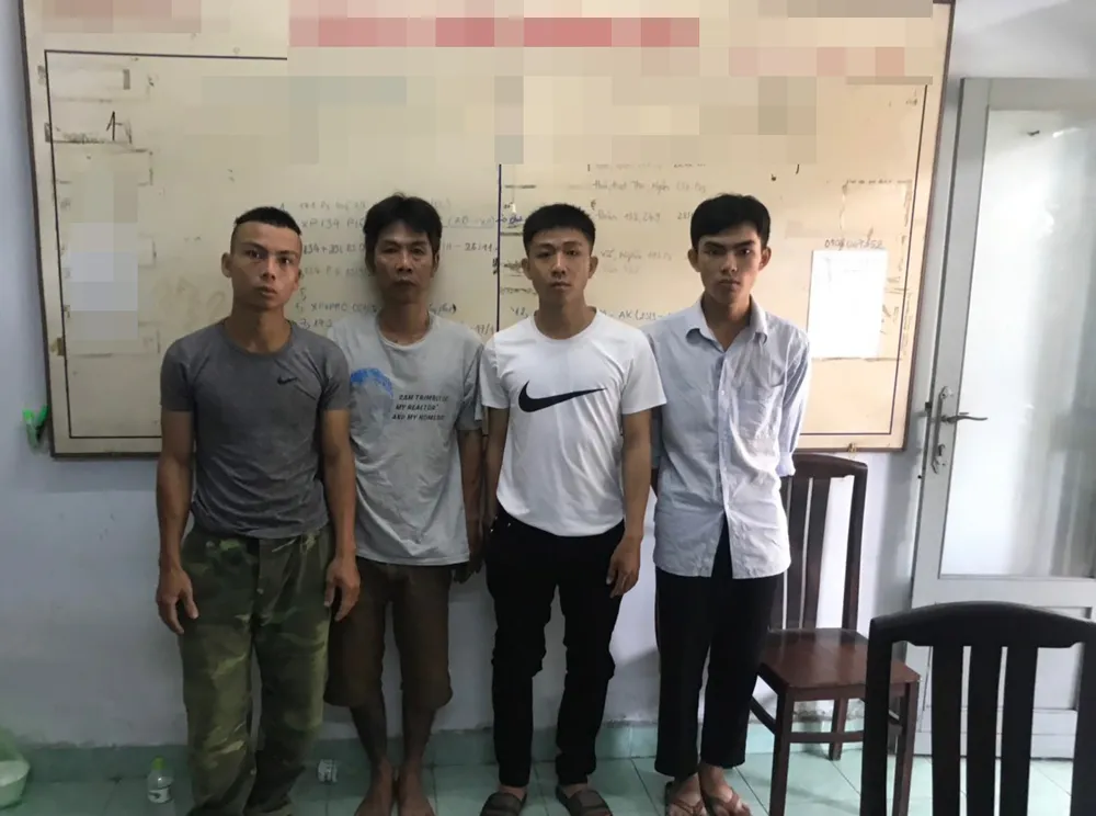 Mâu thuẫn giao thông, hai nhóm thanh niên hỗn chiến khiến 1 người tử vong ảnh 1