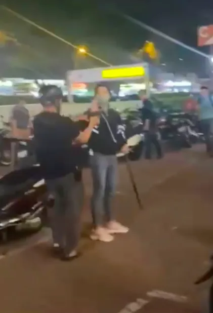 Công an nổ súng trong vụ hỗn chiến ở Aeon Mall Tân Phú ảnh 2