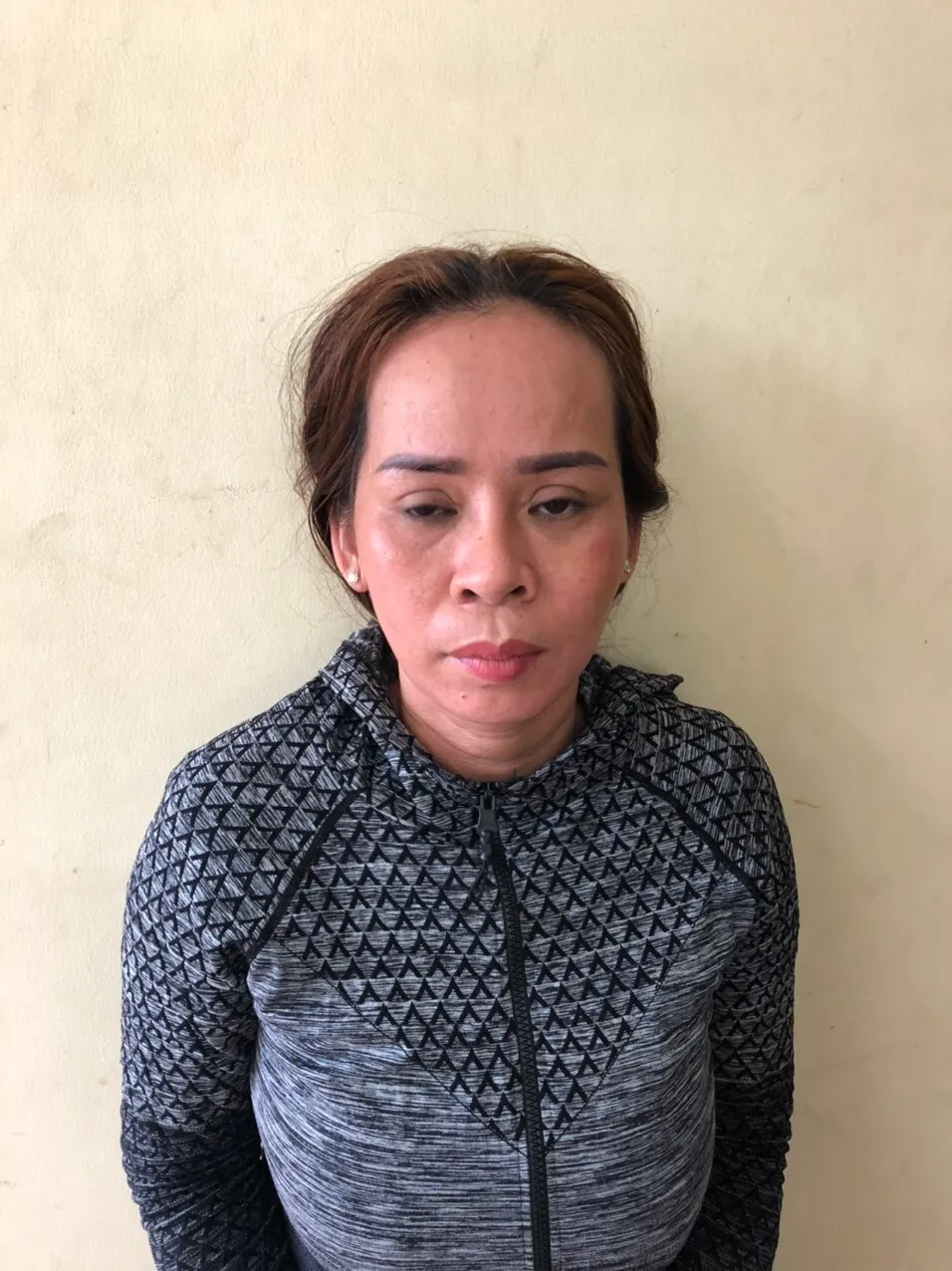 Bắt “nữ quái” chuyên dùng thuốc ngủ “dụ” người dân uống để cướp tài sản ảnh 1