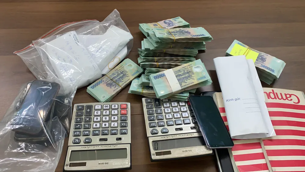 Bộ Công an phá đường dây lô đề hàng trăm tỷ đồng ở TPHCM ảnh 3