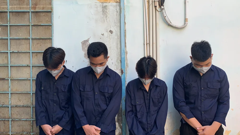 Hai băng nhóm học sinh ở quận Tân Bình hỗn chiến do mâu thuẫn từ việc "nhìn đểu" ảnh 1