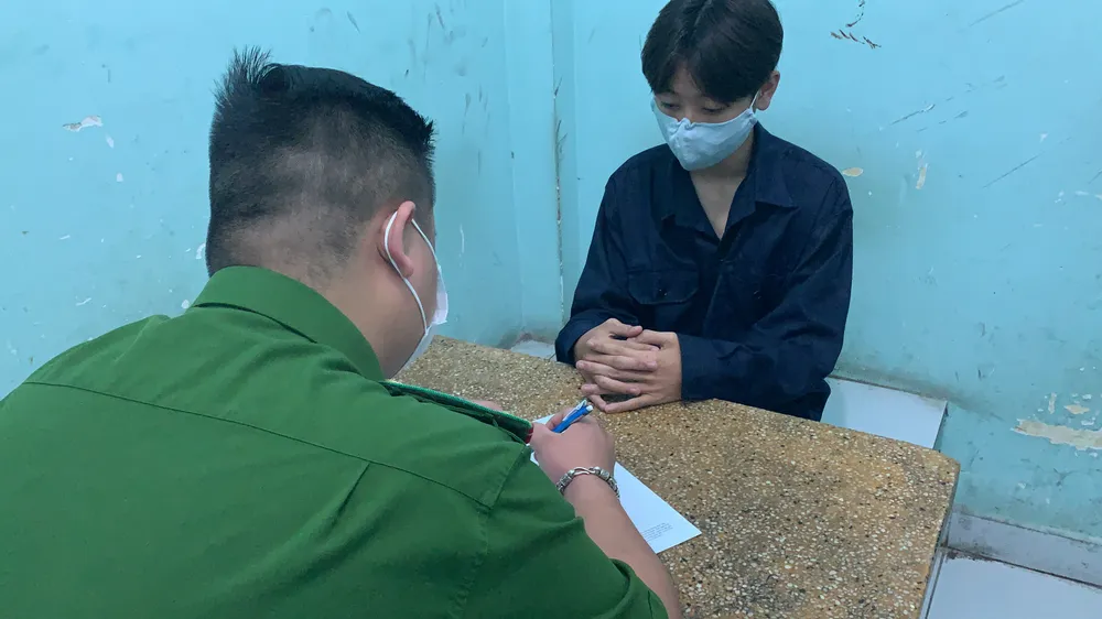 Hai băng nhóm học sinh ở quận Tân Bình hỗn chiến do mâu thuẫn từ việc "nhìn đểu" ảnh 2