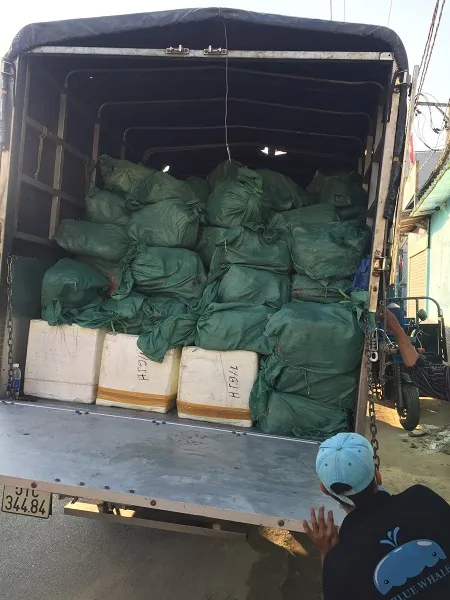 Phát hiện gần 6 tấn thịt gia súc, gia cầm, thuỷ sản... không rõ nguồn gốc ảnh 2