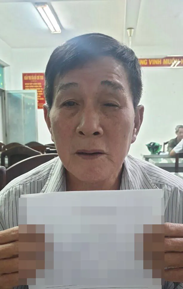 Triệt phá sòng bạc của kẻ từng trốn khỏi trại giam, mang 16 tiền án, tiền sự  ảnh 1