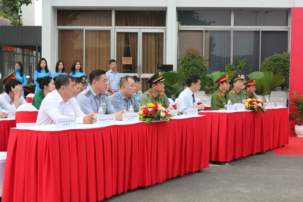 Đảm bảo tuyệt đối an ninh, trật tự tại Cảng hàng không quốc tế Tân Sơn Nhất ảnh 2