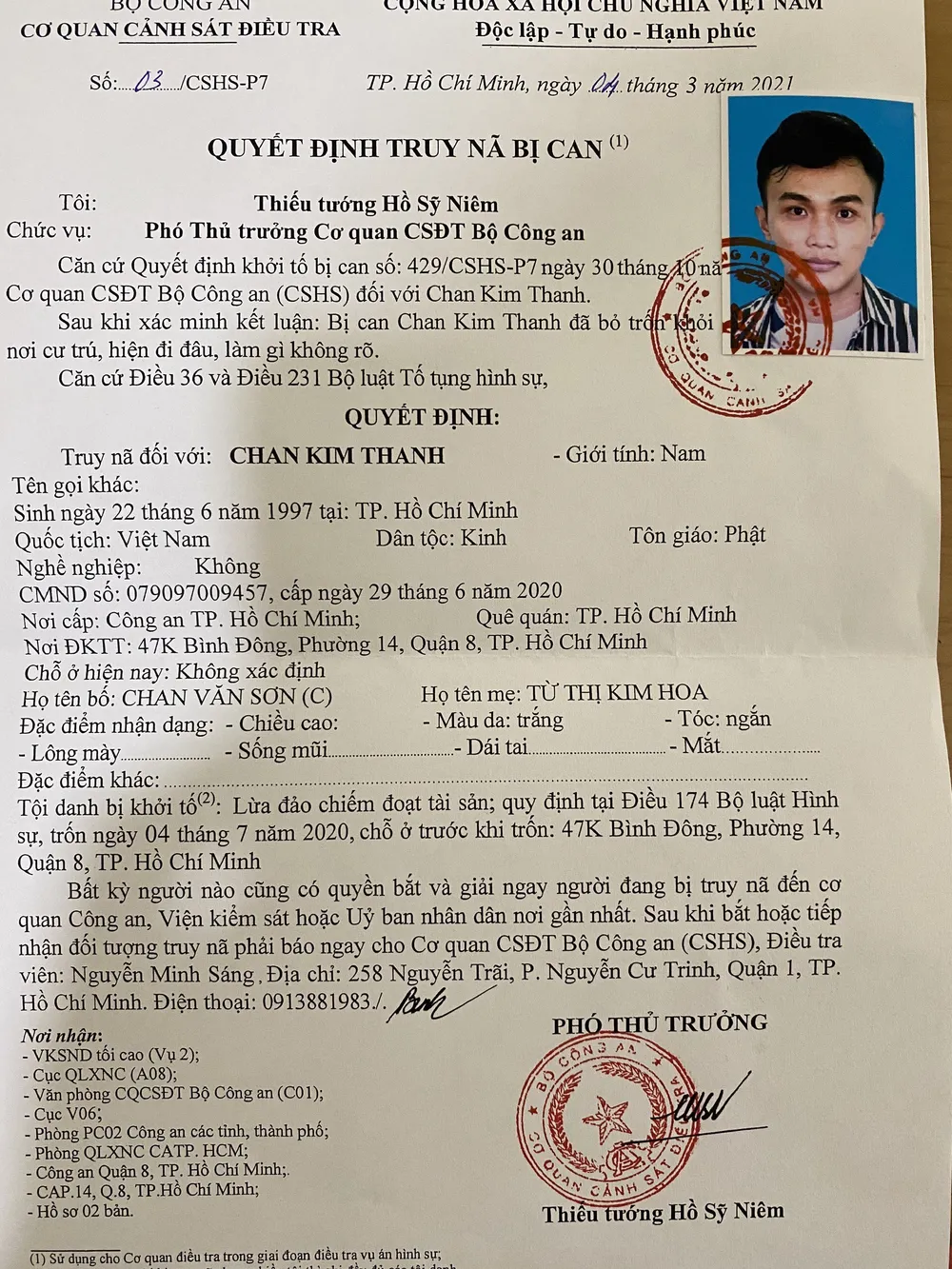 Bộ Công an điều tra mở rộng vụ băng nhóm chuyên thuê xe ô tô rồi bán sang Campuchia ảnh 1