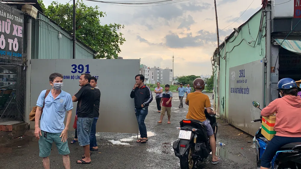 Chưa giải quyết dứt điểm hoạt động 2 bến xe cóc trên đường Đinh Bộ Lĩnh, quận Bình Thạnh  ảnh 7