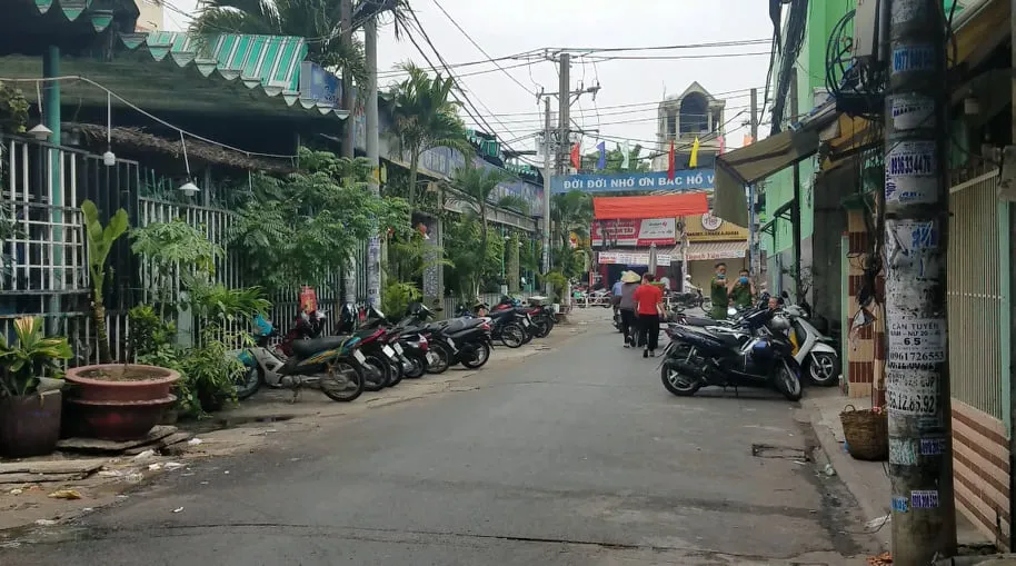 Nam thanh niên bị đánh chết trước quán ốc ảnh 1