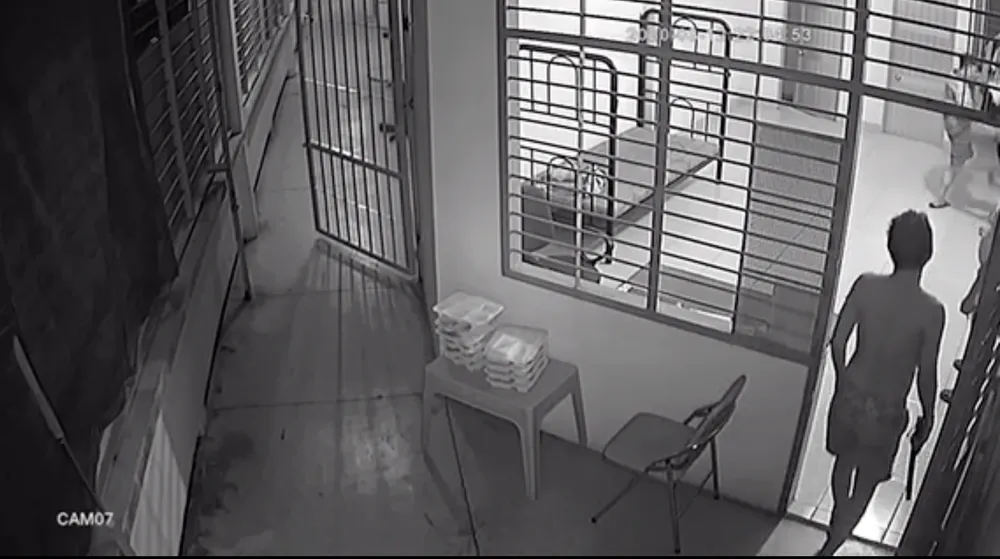 Cán bộ đánh học viên ở Cơ sở tư vấn và cai nghiện ma túy Bình Triệu bị khiển trách và chuyển công tác ảnh 1