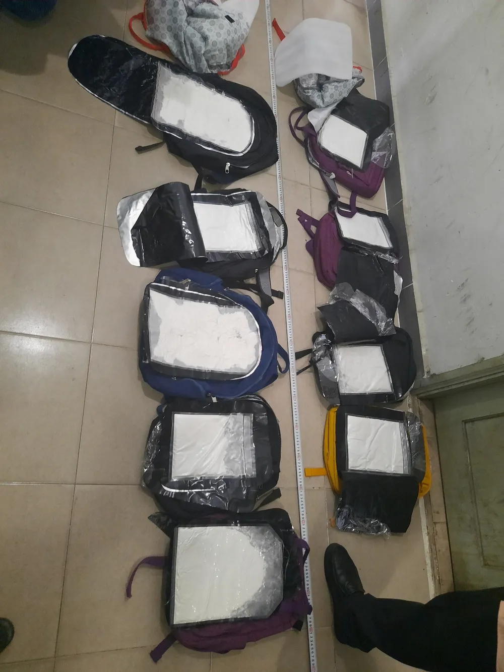 Phá nhiều đường dây mua bán, vận chuyển ma túy lớn liên tỉnh, xuyên quốc gia ảnh 4