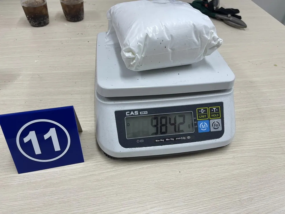 Phát hiện gần 36 kg ma túy các loại trong lô hàng quà biếu ảnh 1