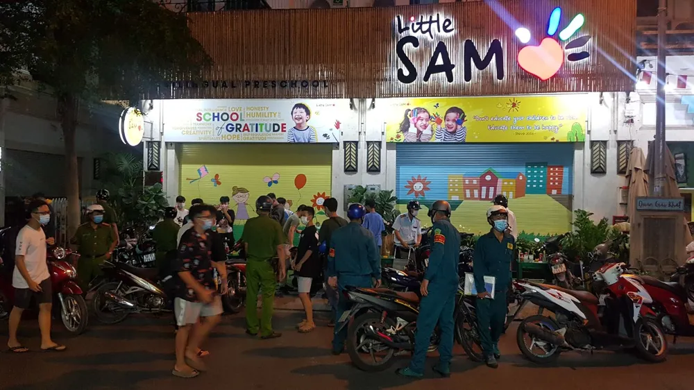 Xử phạt nhiều trường hợp không đeo khẩu trang, tụ tập đông người ảnh 2